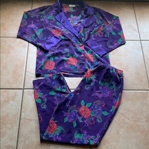 Vintage Victoria’s Secret Gold Label Purple Floral PJ’s Size Medium
